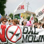 295616 Manifestazione contro la base USA al Dal Molin