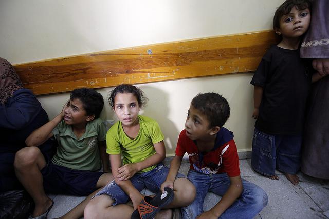 bambini palestinesi